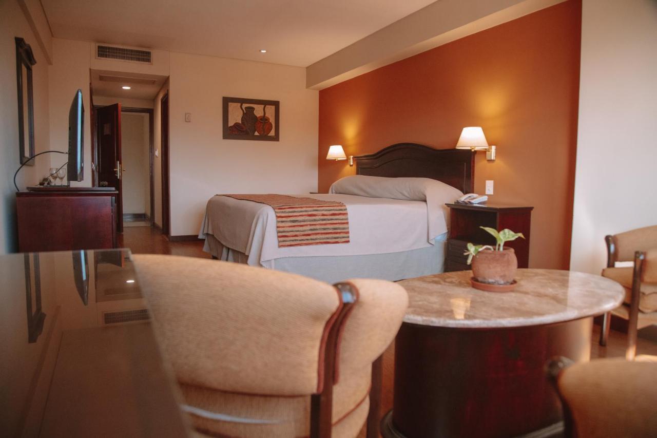 Casa Real Hotel ซัลตา ภายนอก รูปภาพ